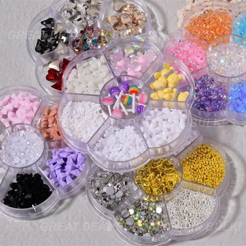 Glänzendes Nagelzubehör, einzigartige Nageldekoration, Diamanten, zufällig glänzende Strasssteine, Perlen, Nagelkunst-Dekoration, Bohrer, 7-Gitter-Mix