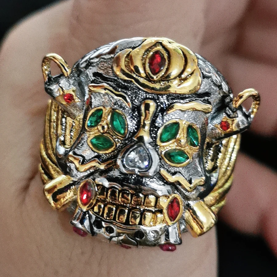 Lucky Ring, The Expendables Stallone Baryney Ross Skull Lucky movie Ring