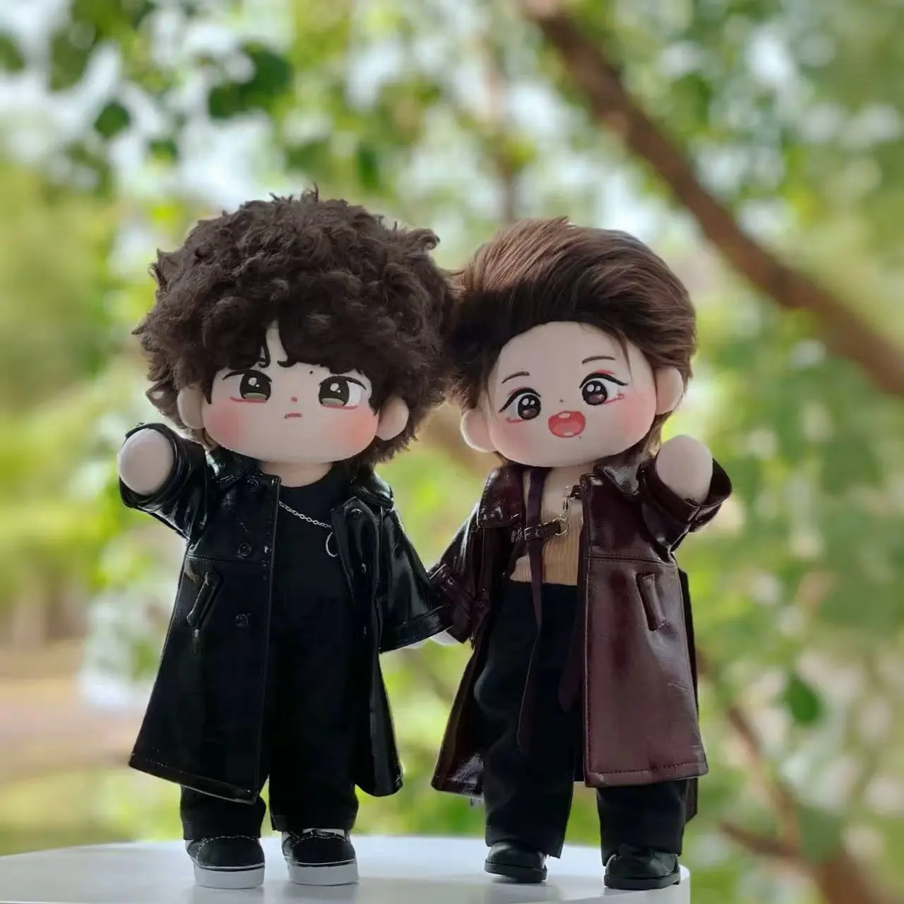 เสื้อผ้าตุ๊กตา 30 ซม. ไอดอลหวังอี้ป๋อ เสื้อแจ็คเก็ตหนังยาว เสื้อโค้ท ชุดแฟชั่น ชุดตุ๊กตา ของเล่นตุ๊กตาผ้าพลัฌ อุปกรณ์เสริมตุ๊กตา ของเล่นอนิเมะสำหรับเด็ก