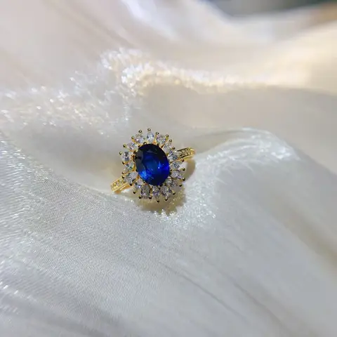 Luxurious Design Natural Sapphire Ring S925 Pure Silver Fashion Jewelry Smooth Glossy Gem Chic Daily Ladies Fashion Jewellery