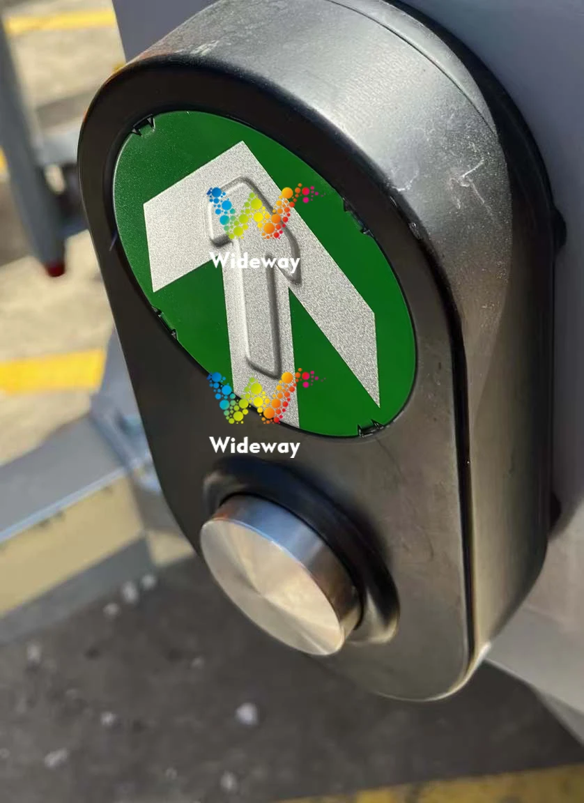 High Quality Green Arrow Steel Portable Traffic Pedestrian Signal Push Button