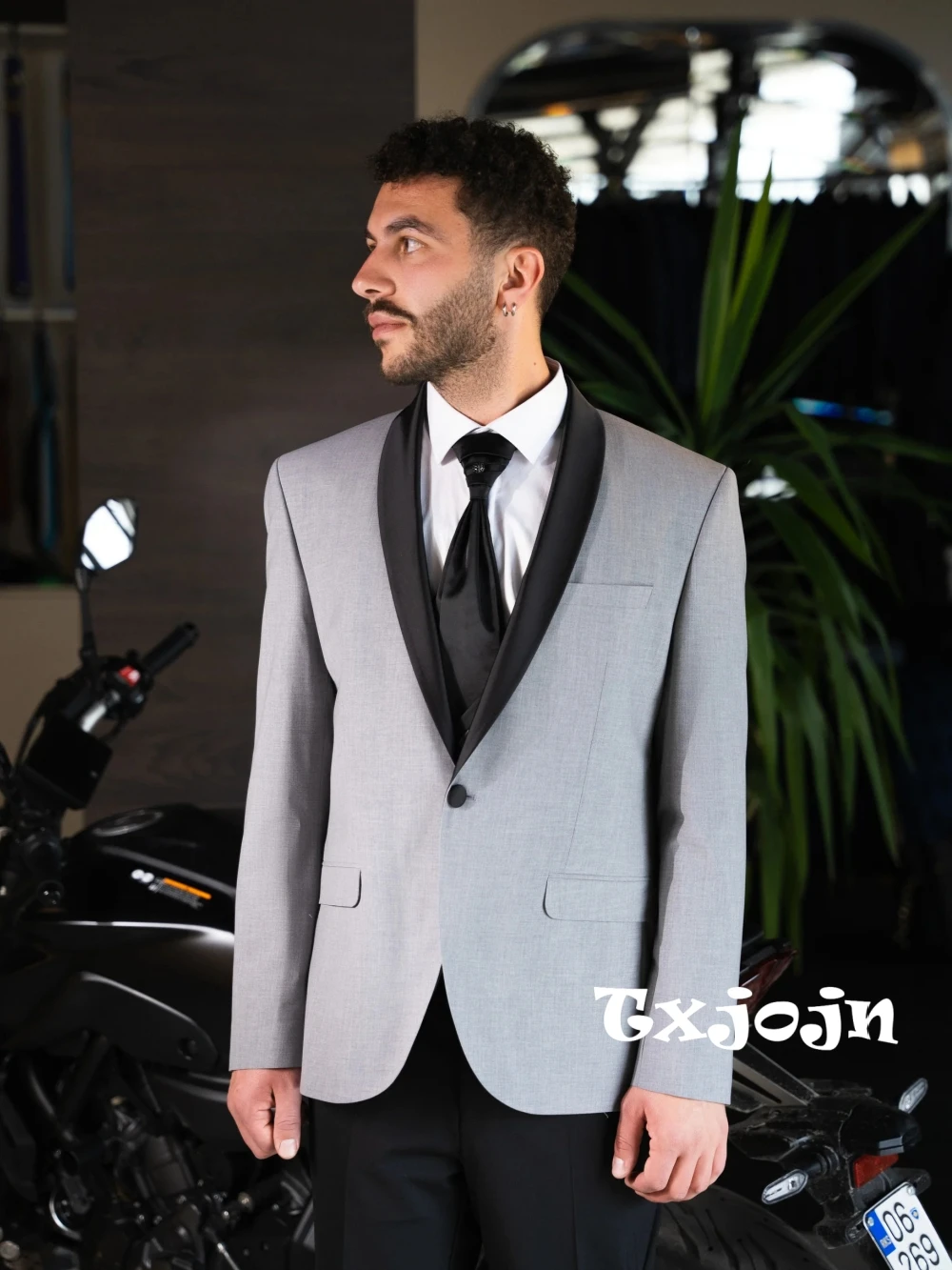 Customized Shawl Lapel Suit Set 2 Pieces Blazer Pants For Men Office Tuxedo Classy Single Breasted Men's Suit Improtant Occasion