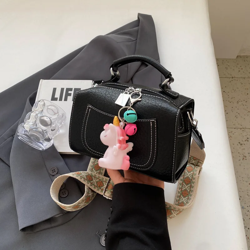 

2025 Sophisticated Top Handle Bag for Women, Versatile Shoulder Crossbody Purse, Chic Multipurpose Handbag, Elegant Practical​