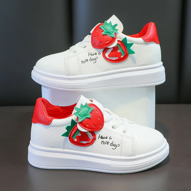 Spring Autumn Strawberry Student Flat Small White Shoes for Girls Casual Sports Shoes Baby Children 3-12 Years Kids Skate Shoes