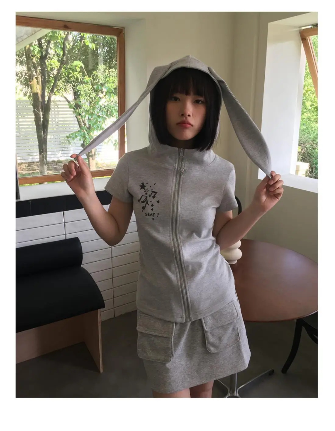 Topenomi-Sudadera con capucha con Orejas de conejo para mujer, estilo japonés Y2k, Tops elegantes ajustados de manga corta con cremallera, sudadera de calle dulce de verano 2025