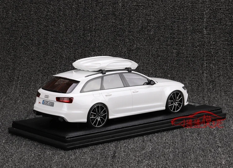 1:18 Audi RS6 station wagon C7 resin simulation car model AVANT,Resin static car fashion play model, adult collection pieces.