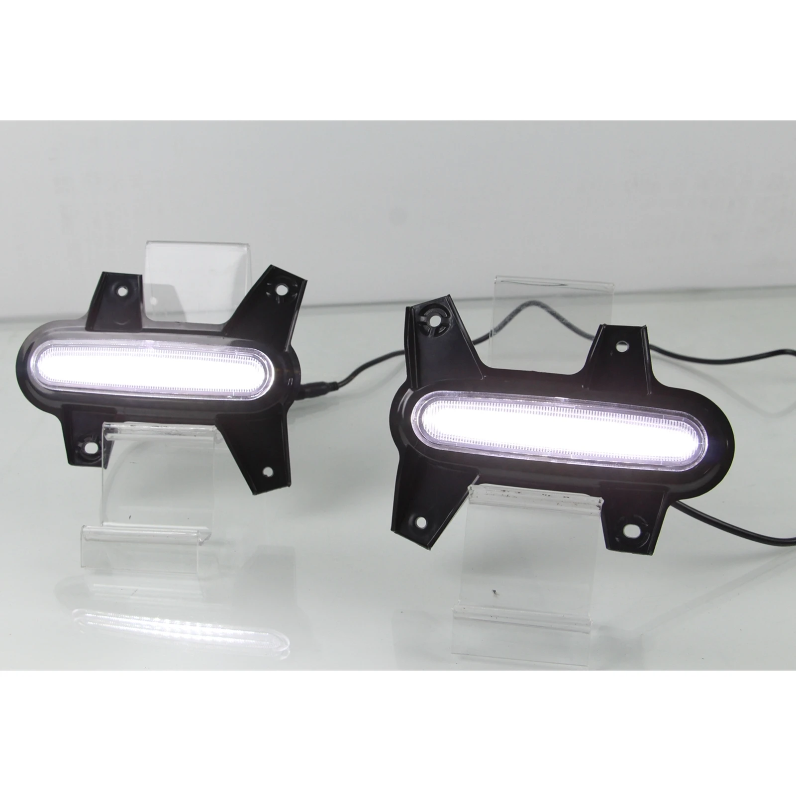 

Front LED Day Light Turn Signal Running Daytime Hood Indicator Function Bulb For Ora R1 2018 2019 2020 2021 2022