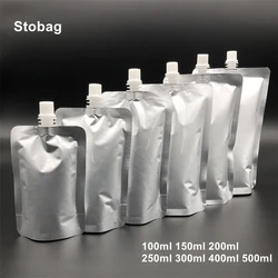 StoBag 50 pz Foglio di Alluminio Pacchetto Liquido Ugello Borse a prova di Luce Succo Bevanda Latte Sigillato Stand Up Custodia Riutilizzabile