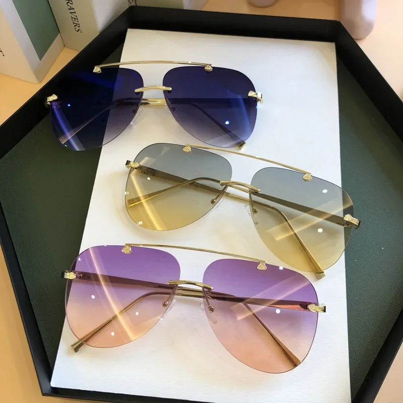 Vintage Rimless Alloy Aviation Pilot Sunglasses for Men Brand Gradient Sun Glasses Female Metal Oval Shades Black Brown