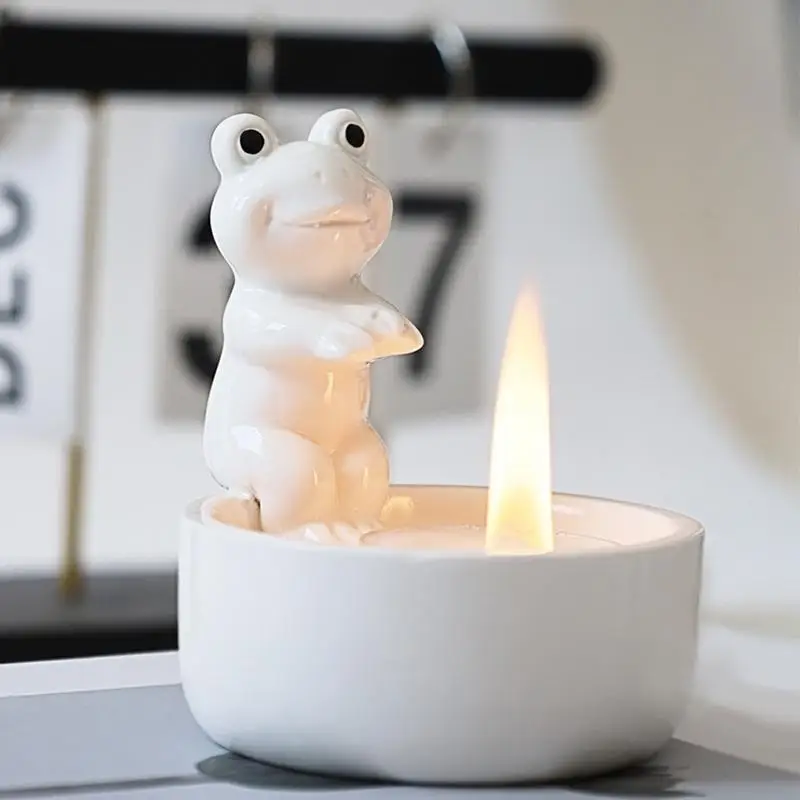 

Cute Animal Candle Holder Frog Hedgehog Warming Paws Candle Stand Creative Aromatherapy Candle Holders for Home Party Decor