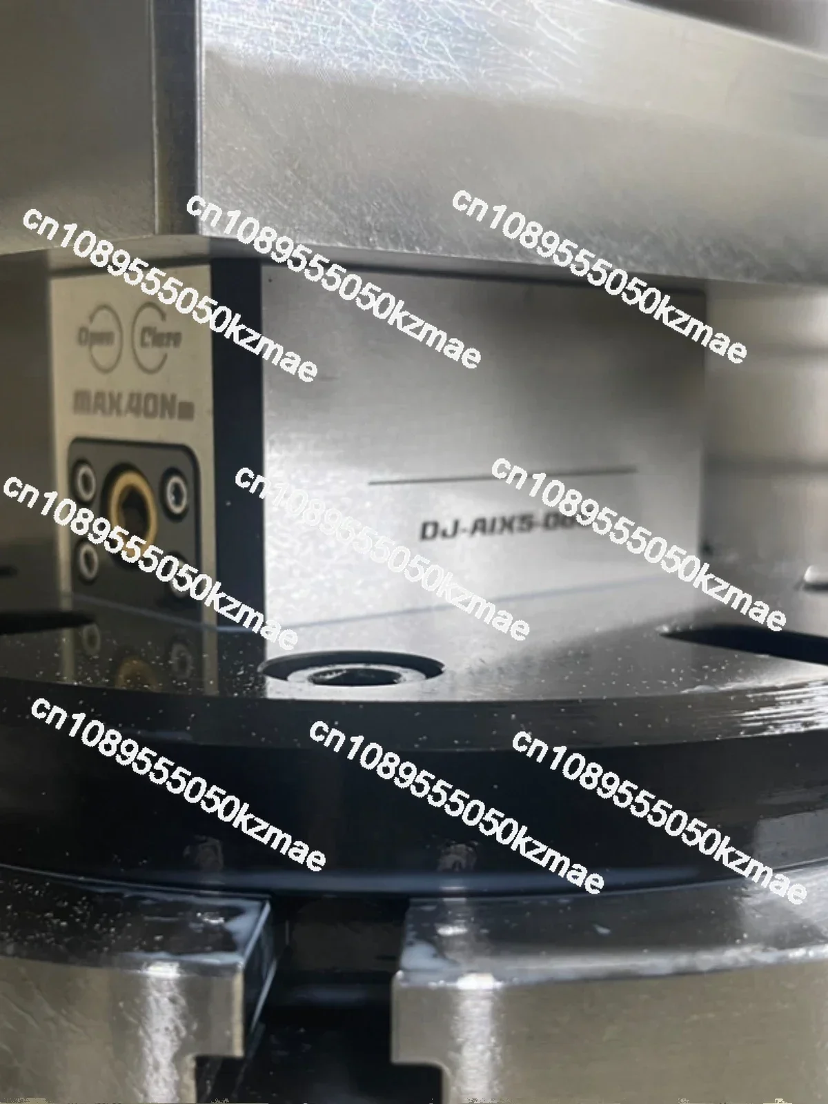 four or five-axis zero-point quick change platefive-axis machining center heightened base four-axis five-sided quickfixture