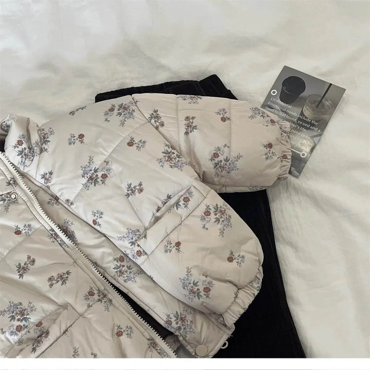 ملابس أطفال قطنية شتوية النسخة الكورية نمط جديد مع معطف زهور مخملية مضافة بمشبك دافئ من القطن وسترة مخملية #6