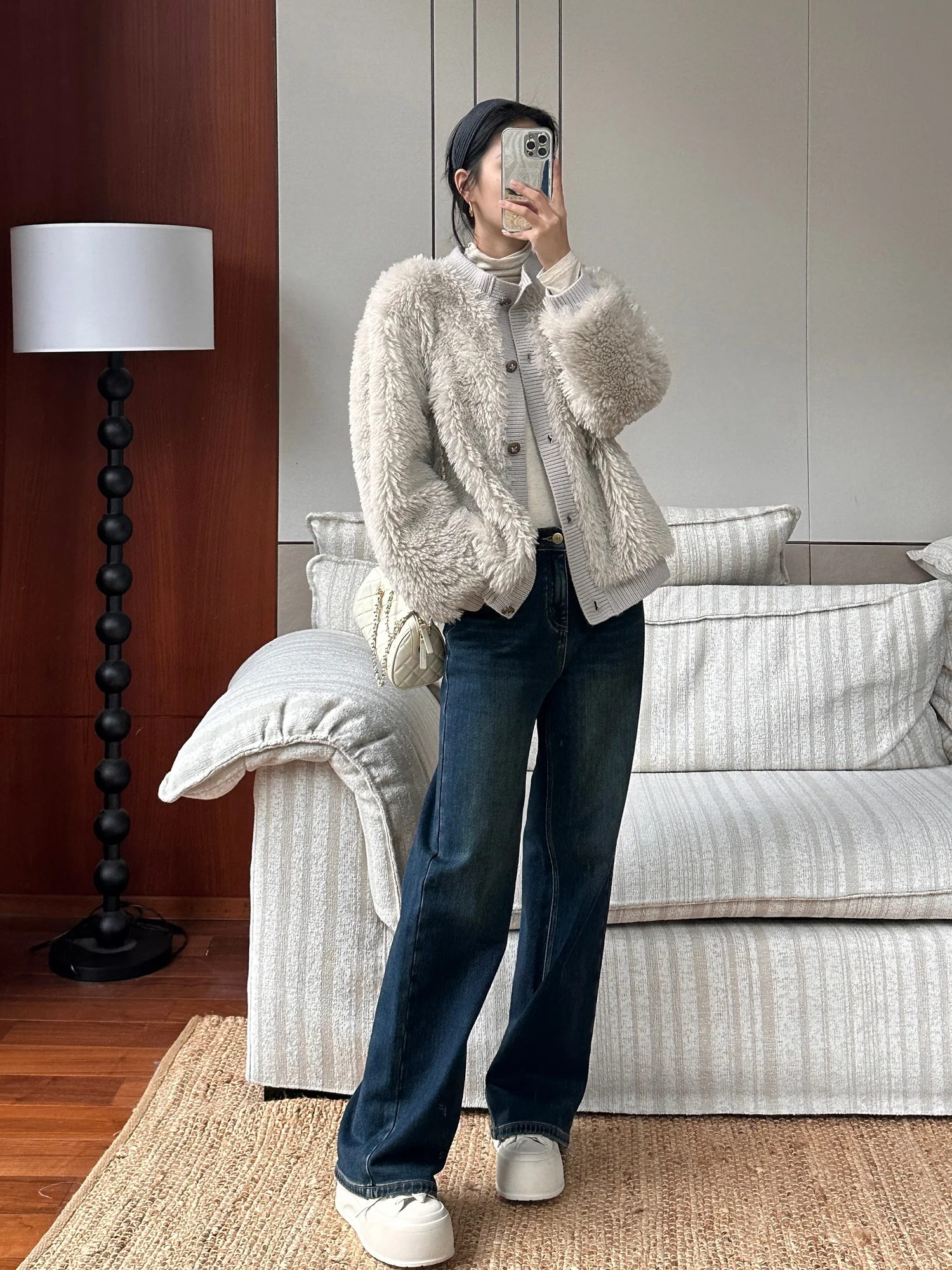 

Модное теплое пальто-тедди из пушистого полиэфирного волокна с эффектом роскошного бренда, универсальное, для женщин, верхняя одежда