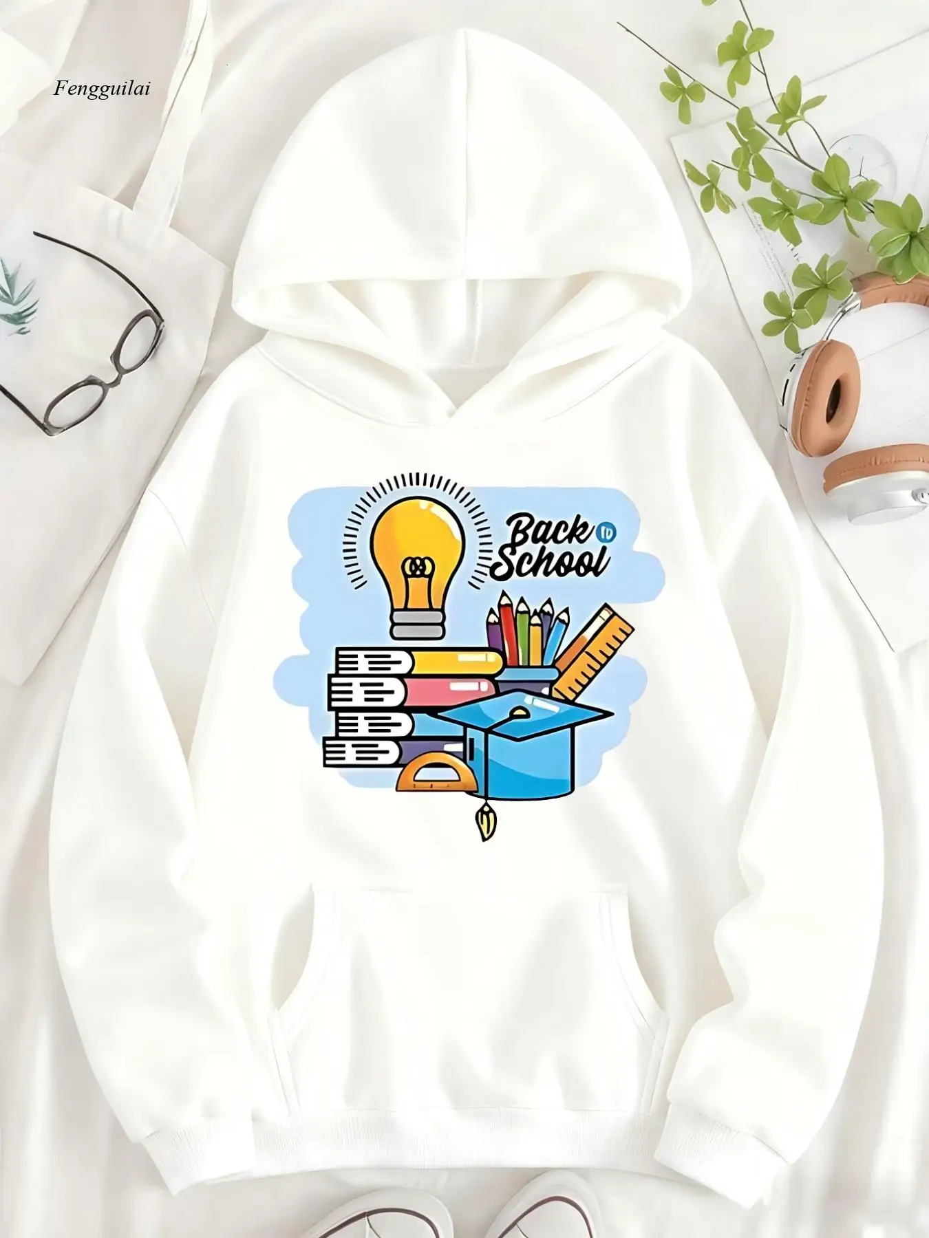 Impression créative sur le thème "Rack to", inspiration d'étude d'allumage. Sweat à capuche avec poche pour femme avec motif lettres imprimées et doublure