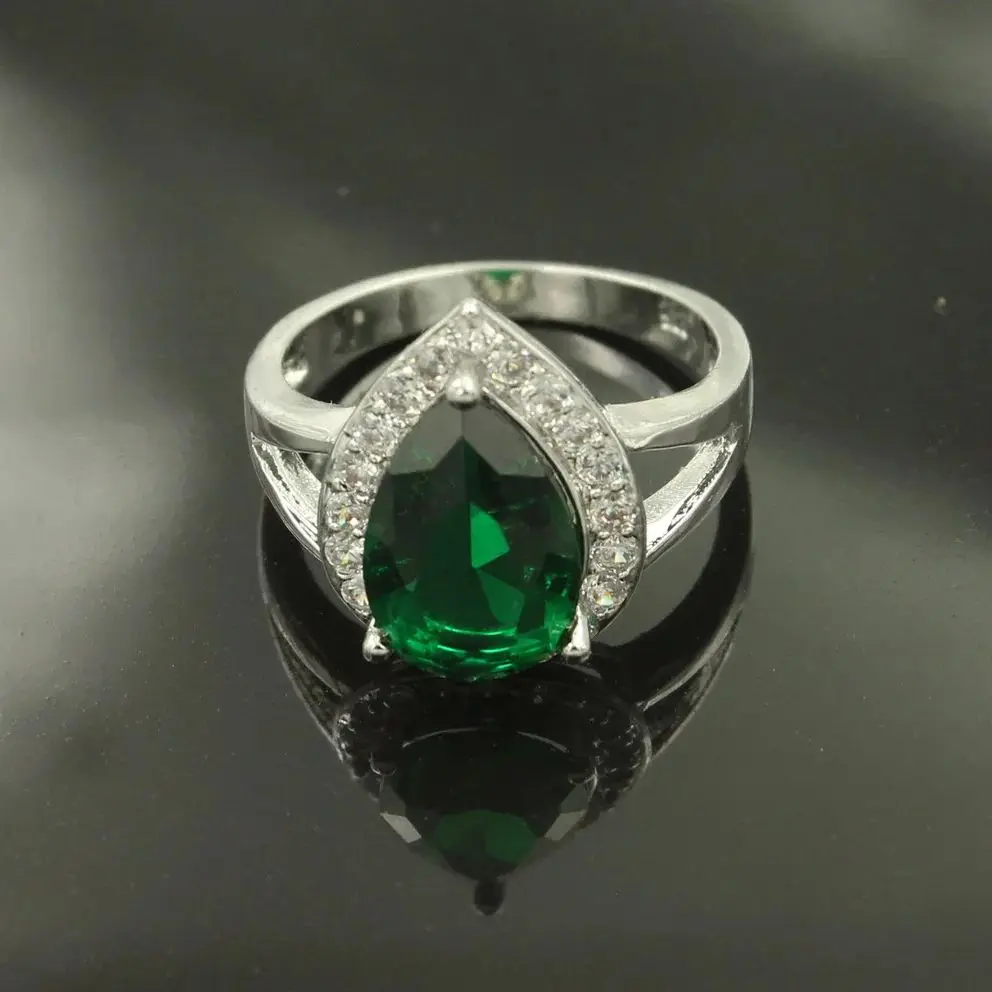 Luxury Green Emerald Silver 925 Rings for Women CZ Crystal Finger Ring Engagement Wedding Jewelry Hot Sale Valentine\'s Day Gift