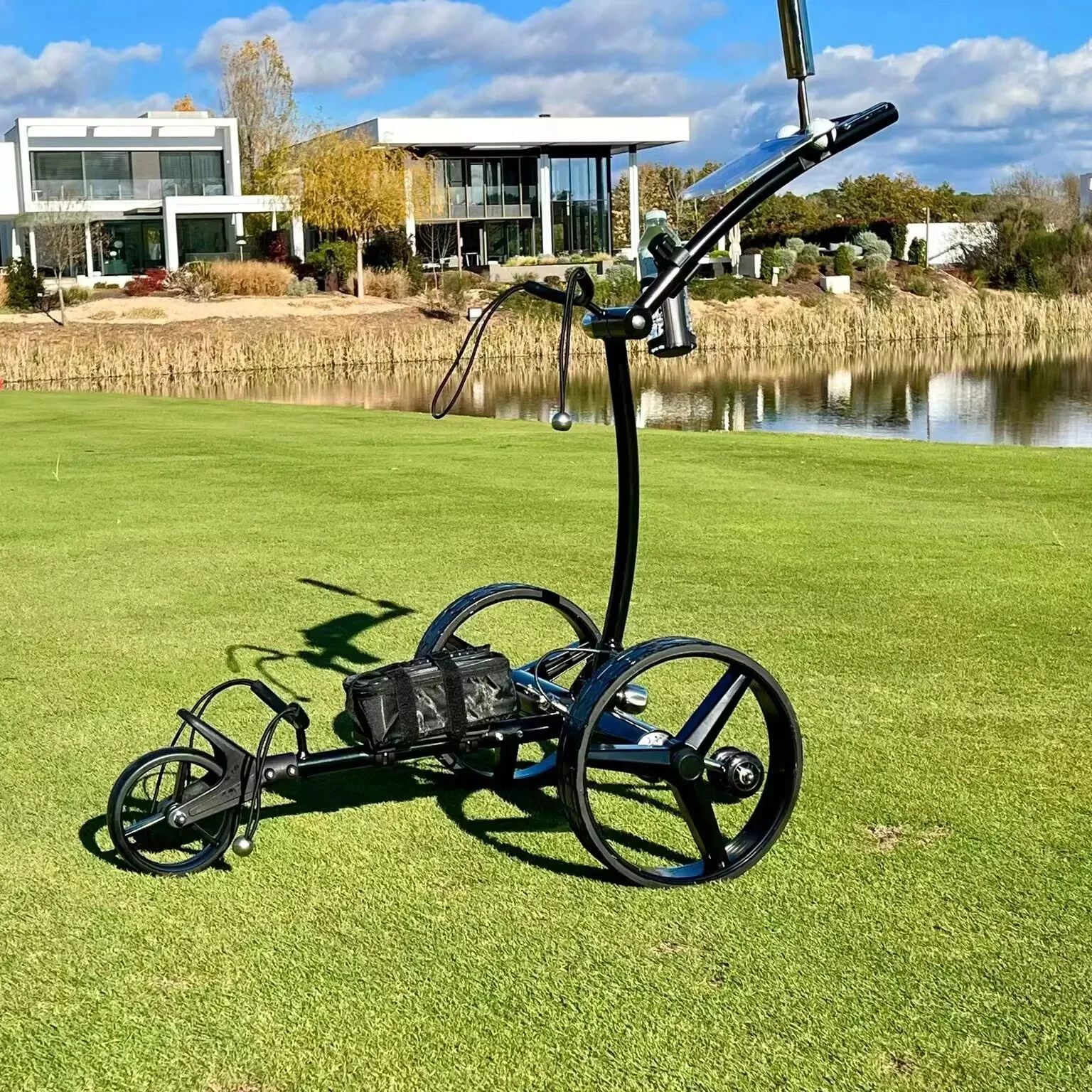 

High Quality Electric Golf Carts Stainless Steel Electric Golf Trolley in Black Color