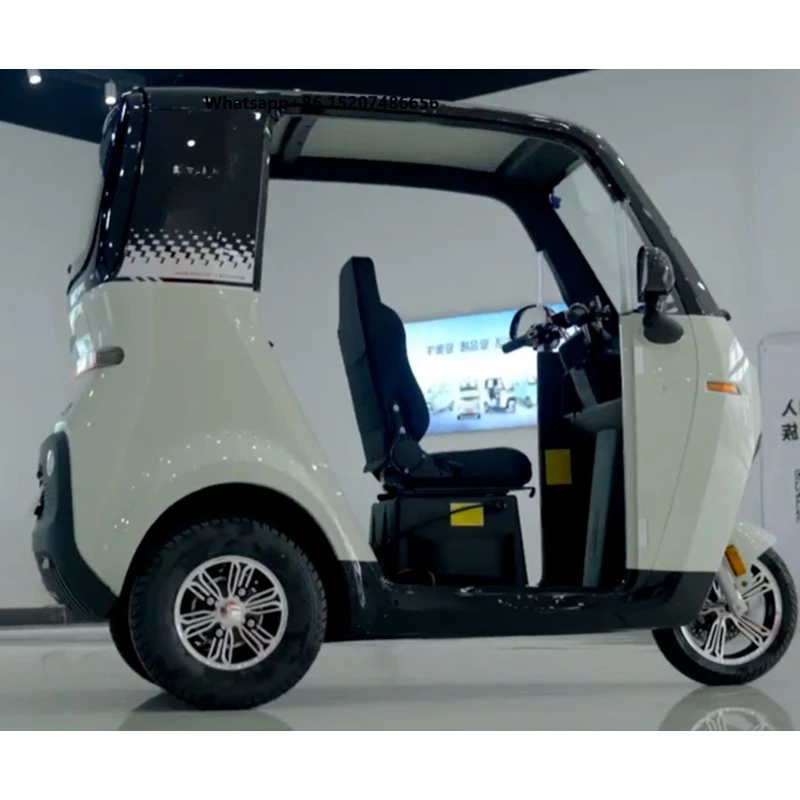A3 EEC Approved Three-wheeled Enclosed Scooter Tricycle