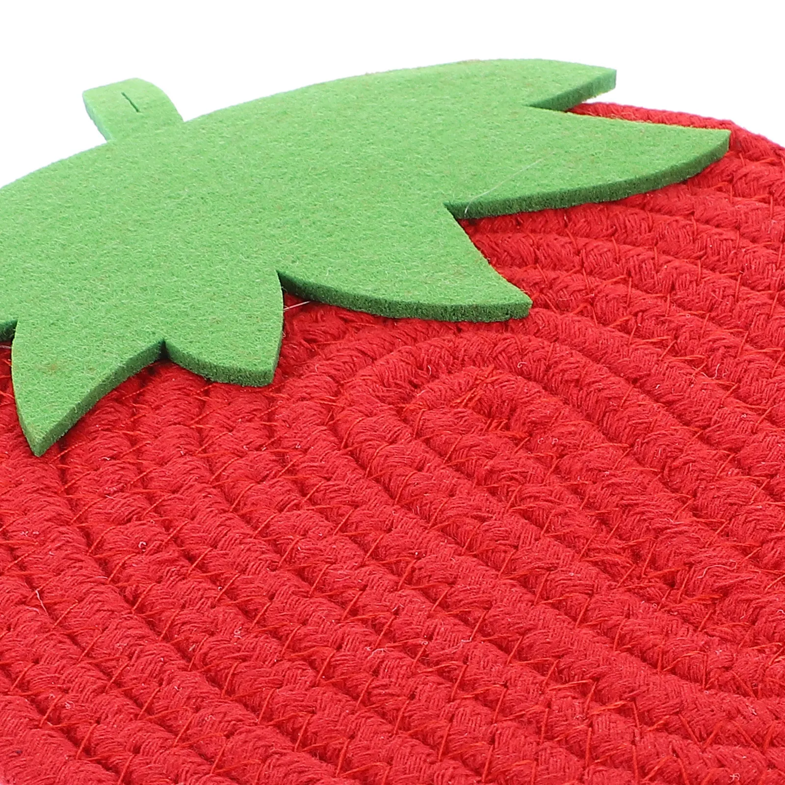 

1Pcs Strawberry Shape Woven Cotton Placemat Anti Scald Insulated Coaster for Dining Table Decoration Reusable Bowl Mat Nonslip