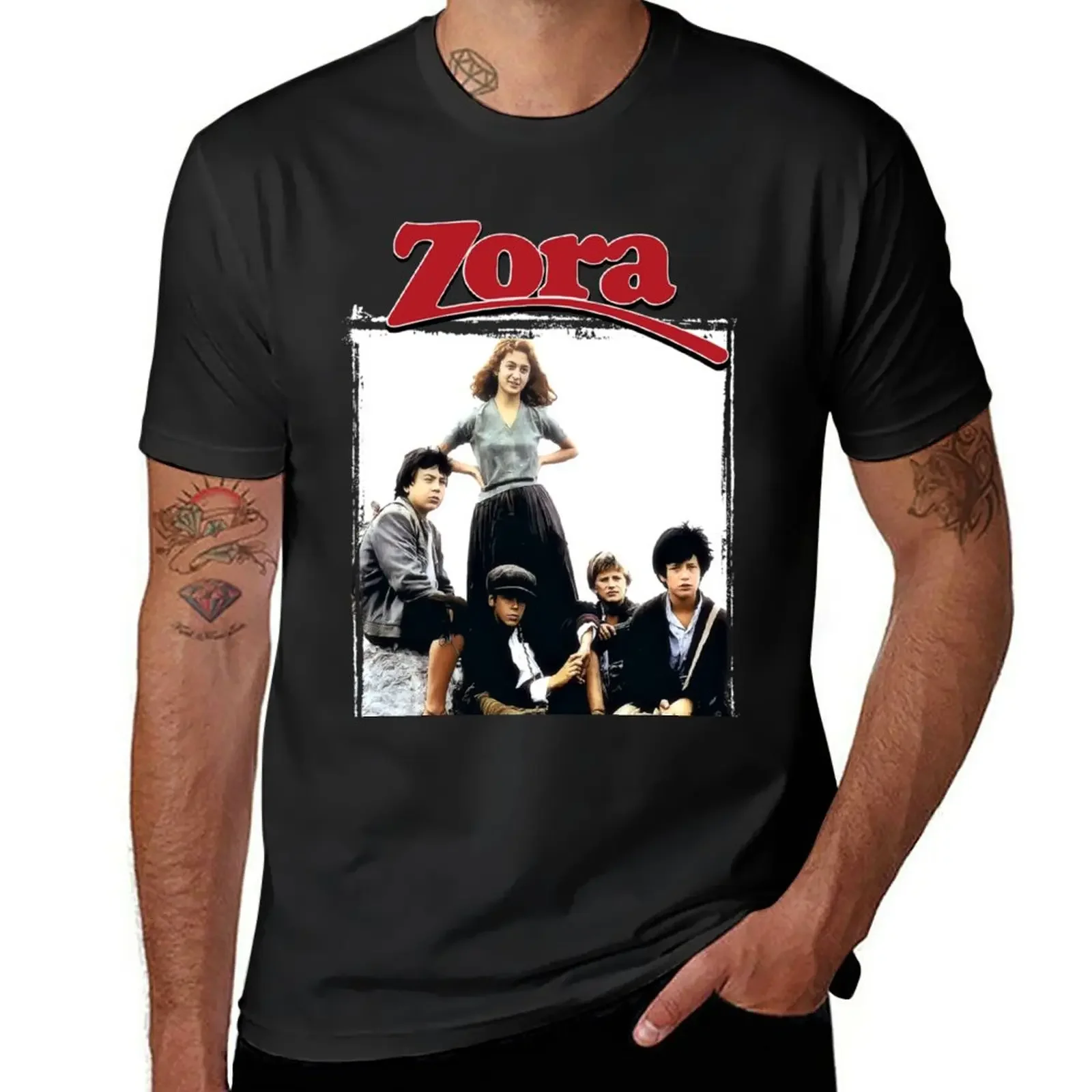 

New Zora la Rousse (Rote Zora) Essential T-Shirt Oversized t-shirt vintage t shirt men t shirt