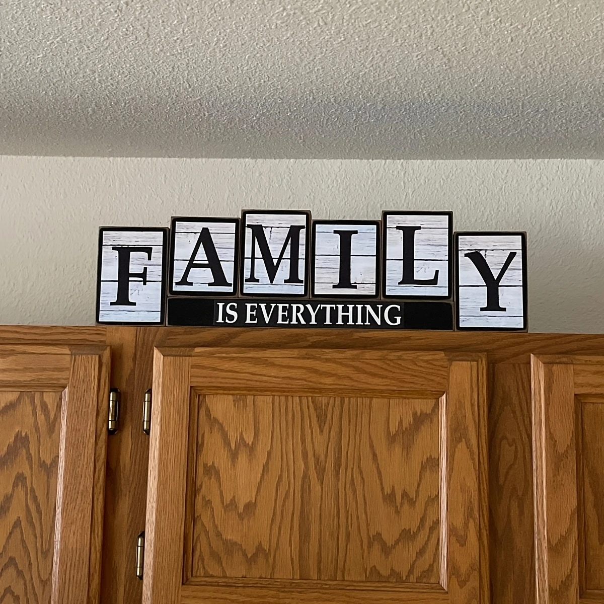 1pcs Family Is Everything Wooden Wall Plaque Wood Sign Plate Road Guide Wall Decoration Indicator Hanging Home House Deocr Gifts