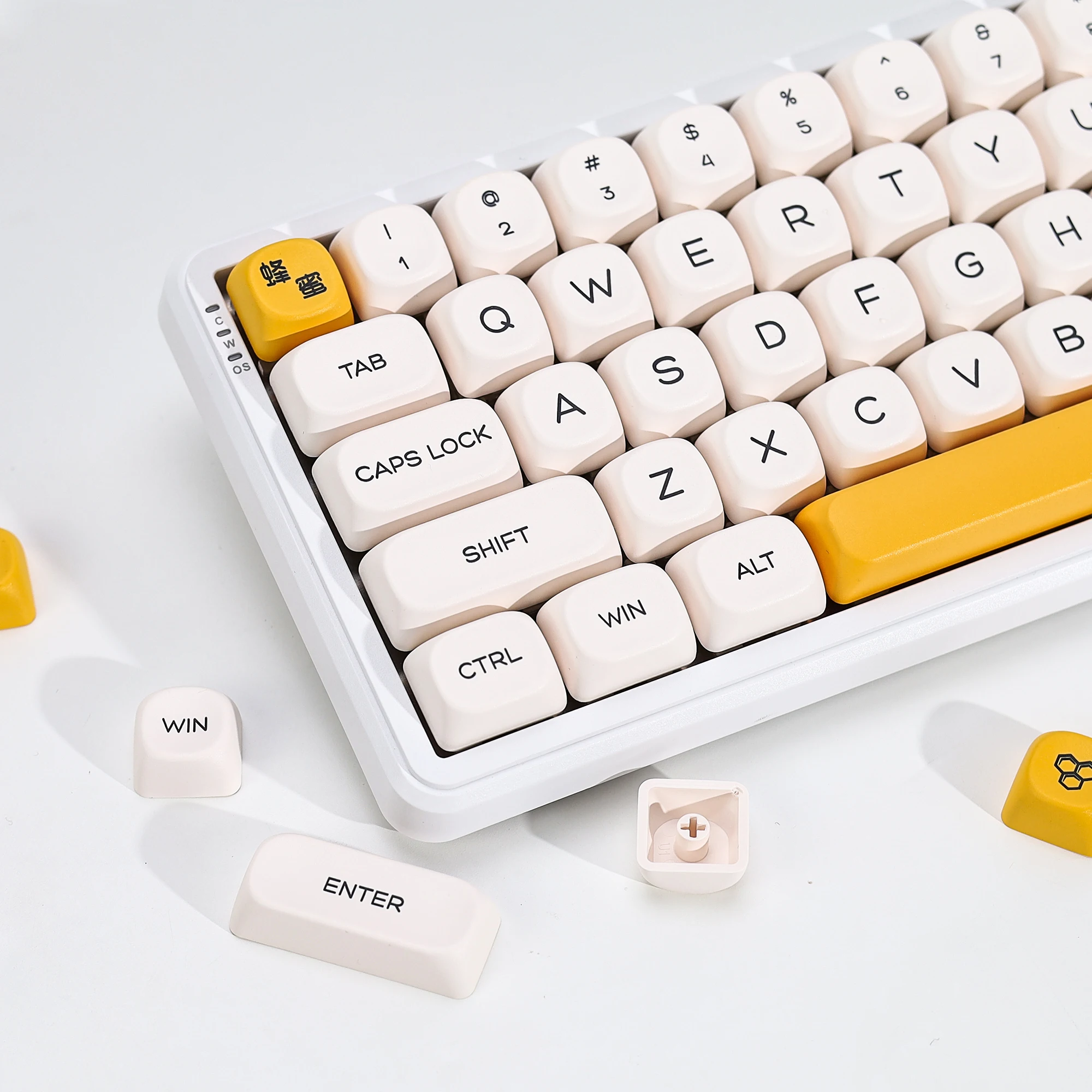 KBDiy 138 Keys Honey Milk Keycaps KOA Profile PBT ISO Cute Russian Korean Keycaps 60% Mechanical Keyboard Key Cap For MX Switch