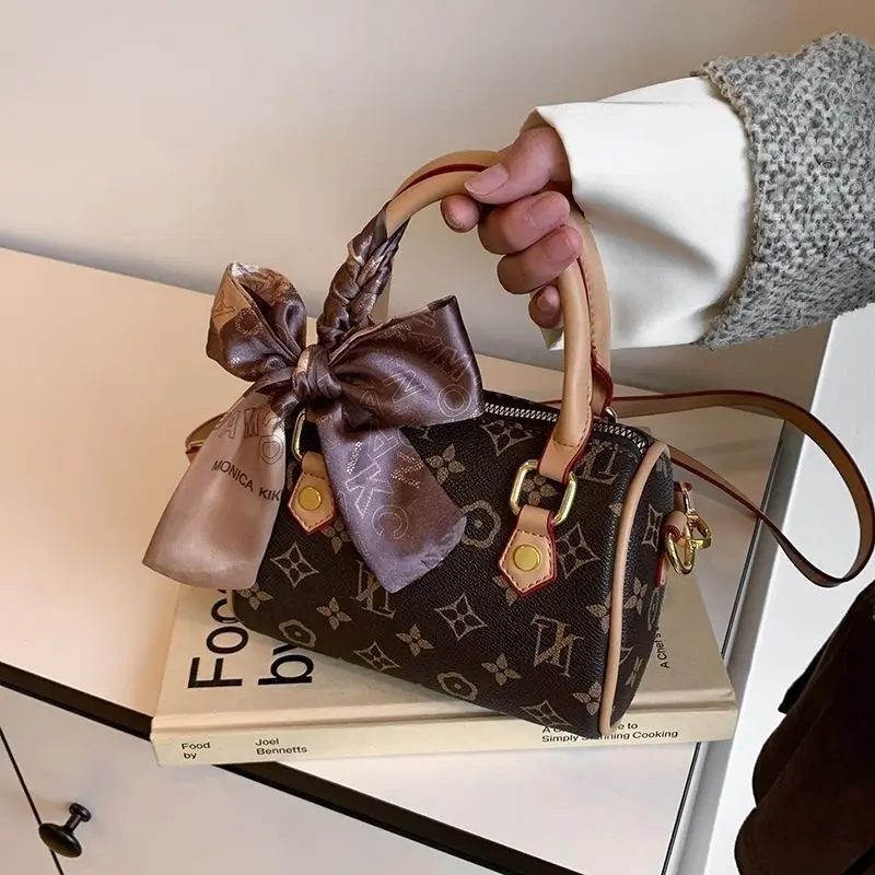 

High end vintage bag 2025 light luxury Boston bag single shoulder pillow bag women's handbag crossbody bag