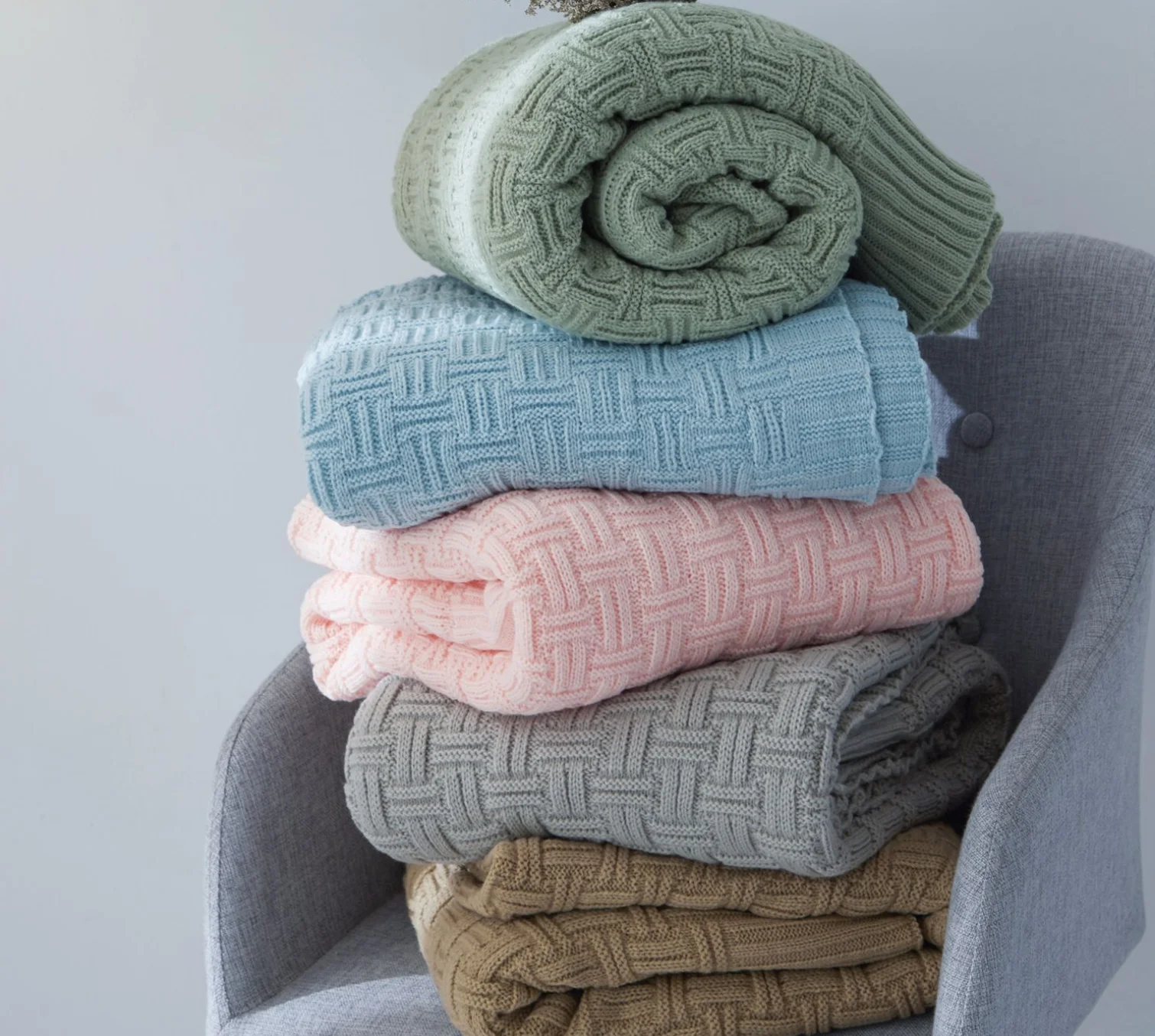 

Cute pure soft home soft casual blanket, office nap blanket, knitted sofa blanket, pillowcase, bed end blanket