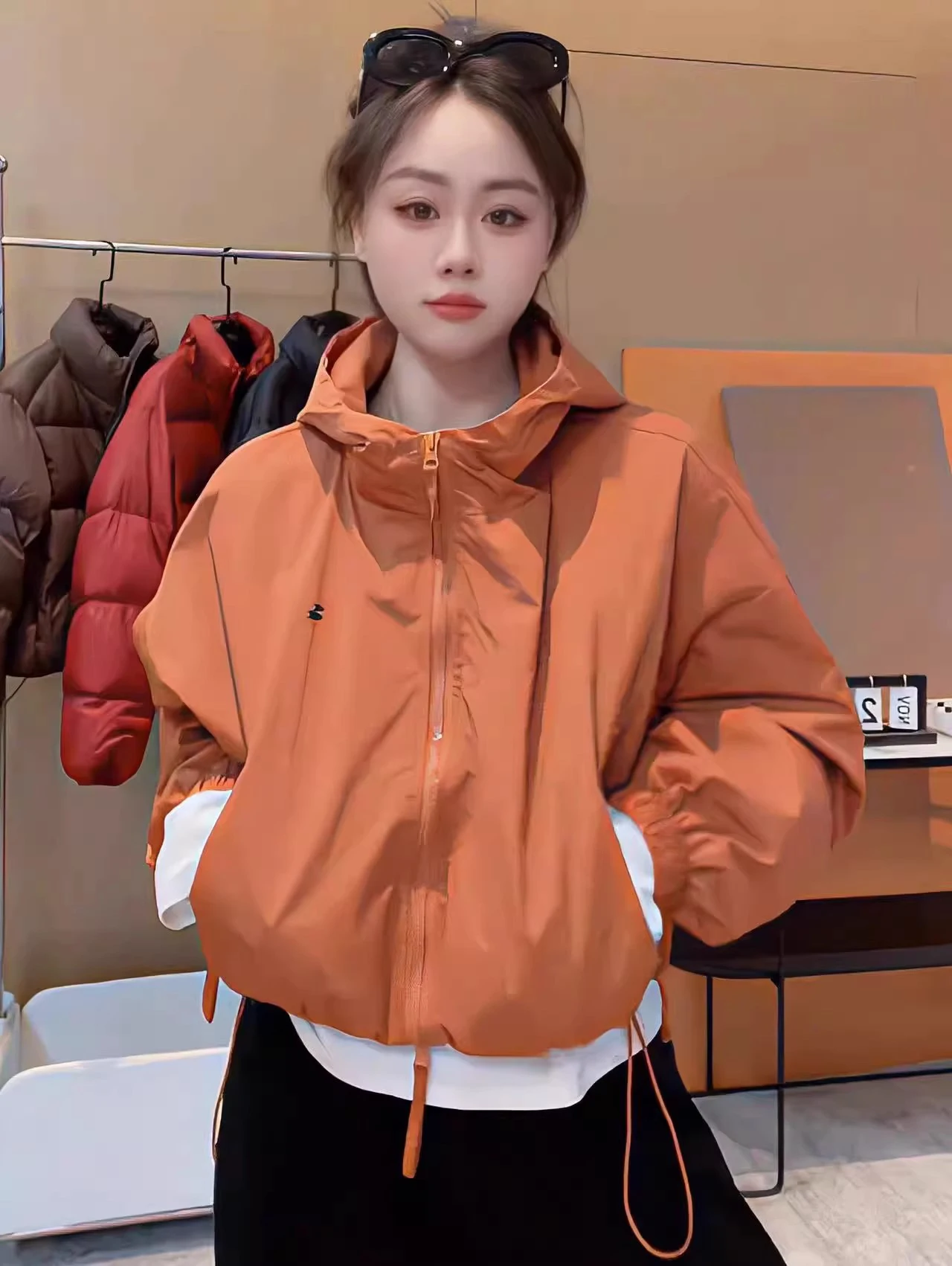 Korean Style Women's Jacket 2026 New Popular High-End Spring All-Match Hooded Miniature Coat Top Casual Loose Fit Polyester