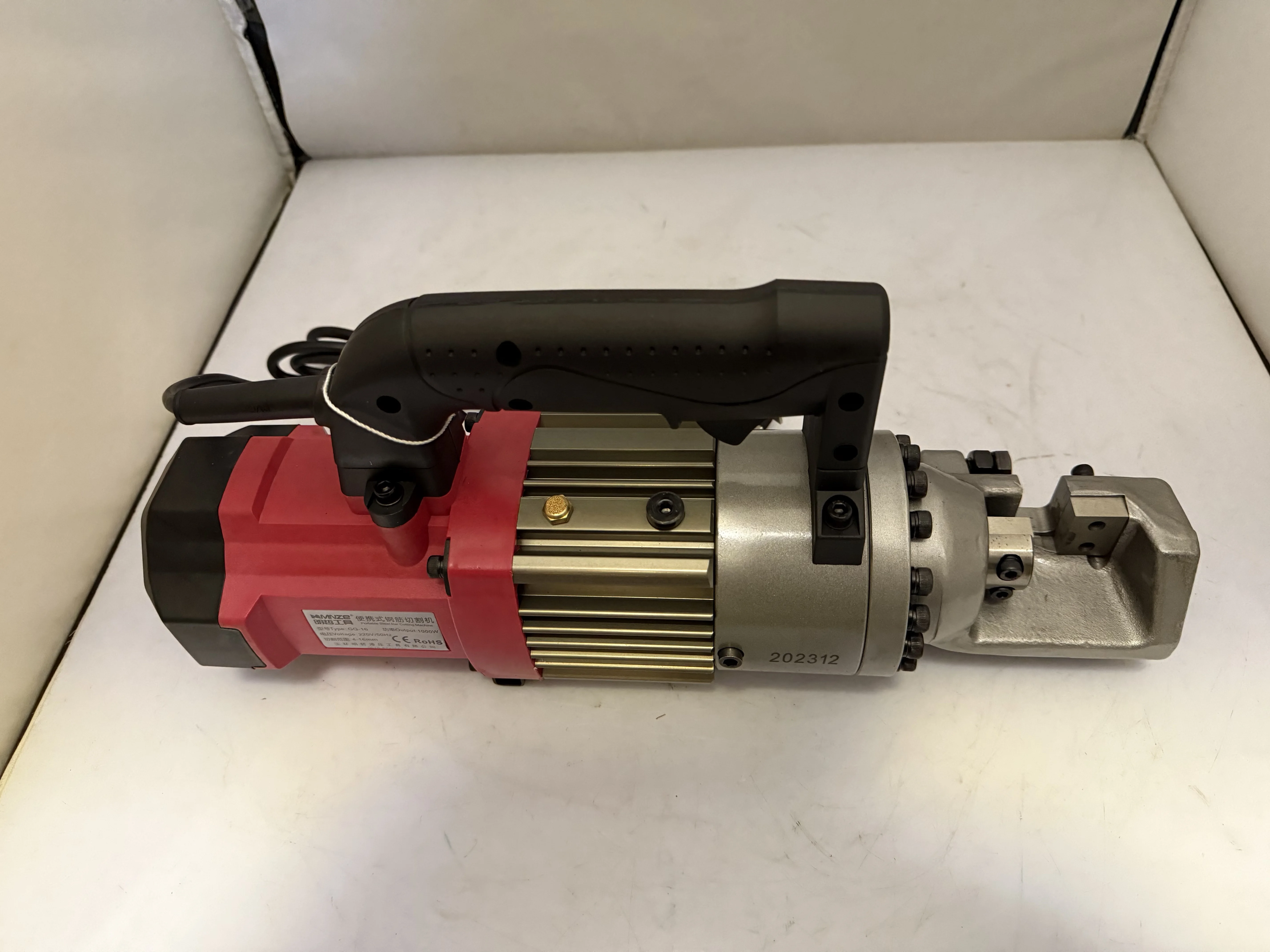 GQ16 Portable Electric Rebar Scissors, Portable Hydraulic Rebar Cutter, steel bars Solid steel bar Cutter
