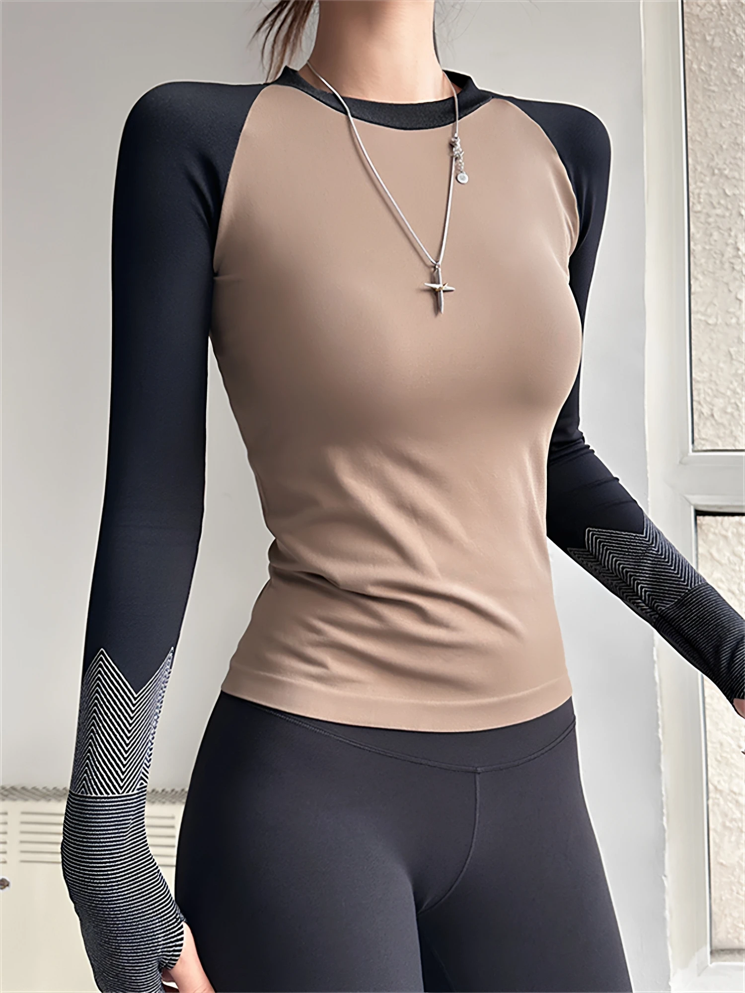 

Женская спортивная одежда для йоги Fitn Long Sve Tight Qui Dry Running Top Color Blo Design Осень Зима Новое поступление