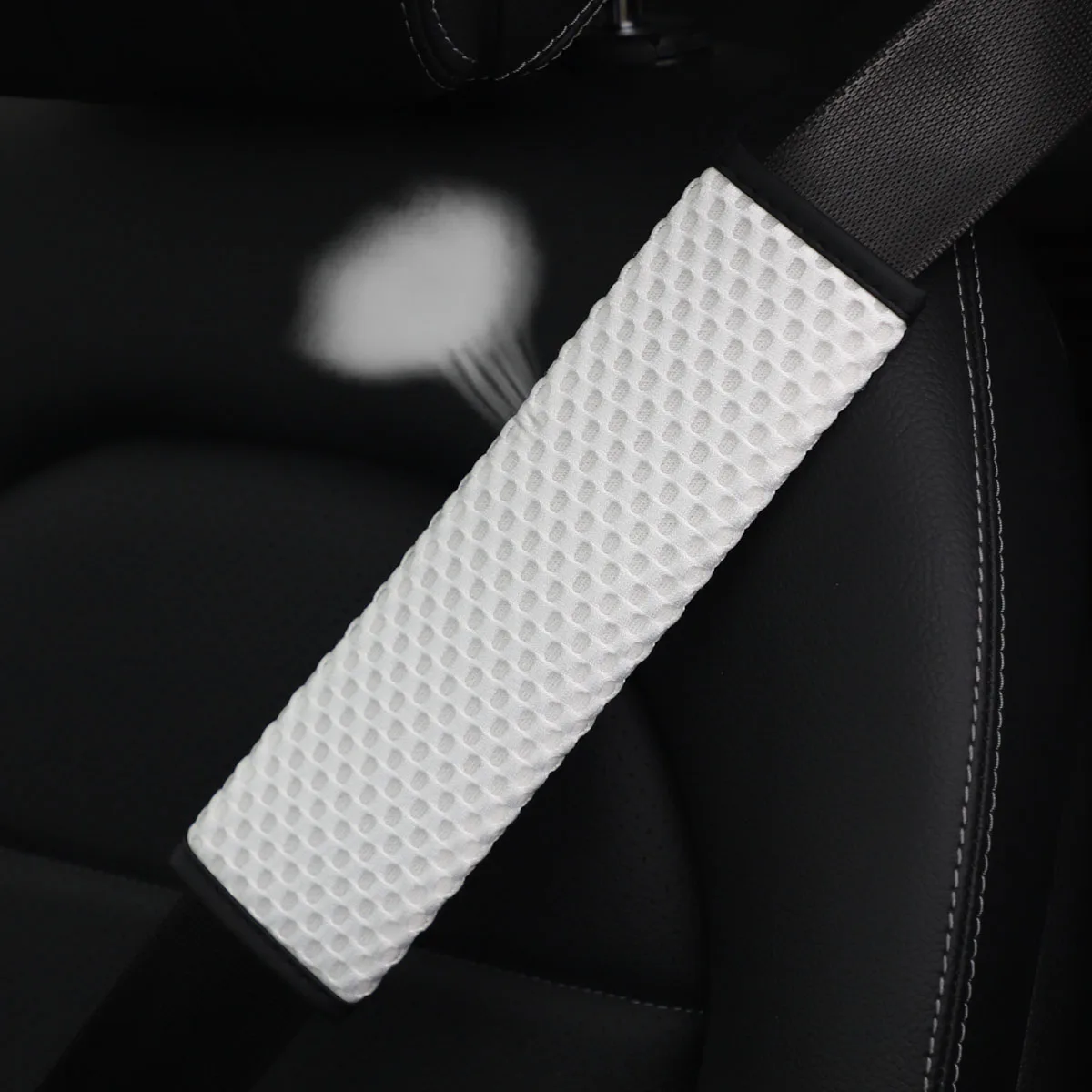 Atmungsaktiver Netz-Schultergurtschutz für Autos, Dekorativer Sicherheitsgurt-Aufsatz für den Autoinnenraum, Auto-Innenausstattungszubehör – Detail 11