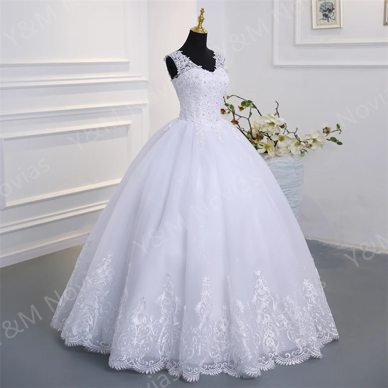 Y&M Novias Crystal Bead V neck Beautiful Lace Appliques Wedding Gown Embroidery Ivory Wedding Dress A line Customized Plus Size