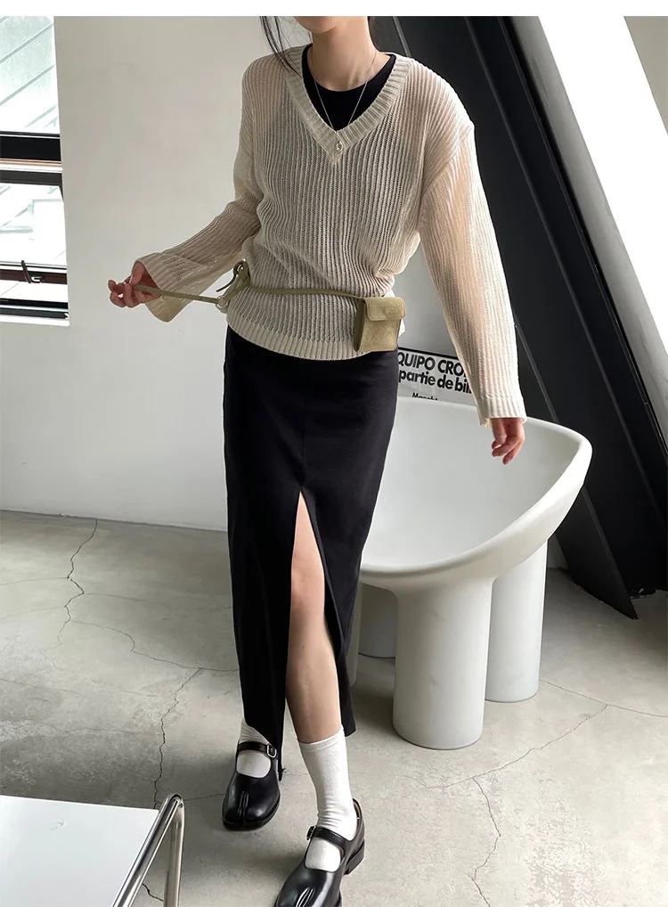 Womens Shallow Open Tabi Mary Jane Flat Shoes Patent Leather Split Toe Design Popular Fashion Footwear Suitable for Daily Wear
