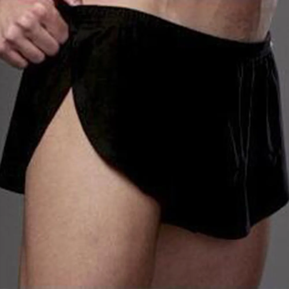 กางเกงว่ายน้ำสวมใส่สบายและระบายอากาศได้ดีสำหรับผู้ชายกางเกงบ็อกเซอร์ไร้รอยต่อมีหลายขนาดและหลายสี