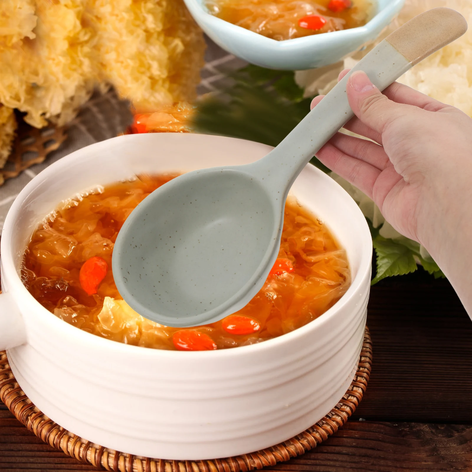 

Japanese Ceramic Long Handle Soup Spoon for Ramen Noodles Porridge Stew Asian Cuisine Home Restaurant Use Noodle Soup Spoon