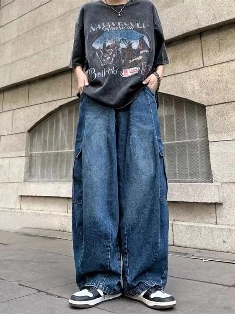 Jeans Longgar Kaki Lebar Retro Kasual Dicuci Pria Semua Cocok Lurus Hip Hop Overall Saku Besar Jeans Biru untuk Wanita Streetwear