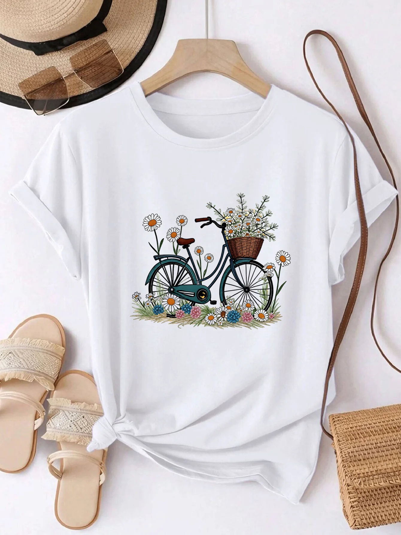 Bicycle Basket with Flowers and Surrounding Greenery Women's Fitting Casual Sleeved T-shirt Harajuku Sleeve Aesthetic Clothe