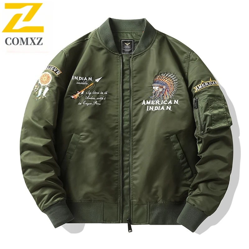 COMXZ Mannen Tactische Outdoor Werkjas Amerikaanse Stijl Honkbal Geborduurde Militaire Werkkleding Lente Herfst Stand Kraag Jas
