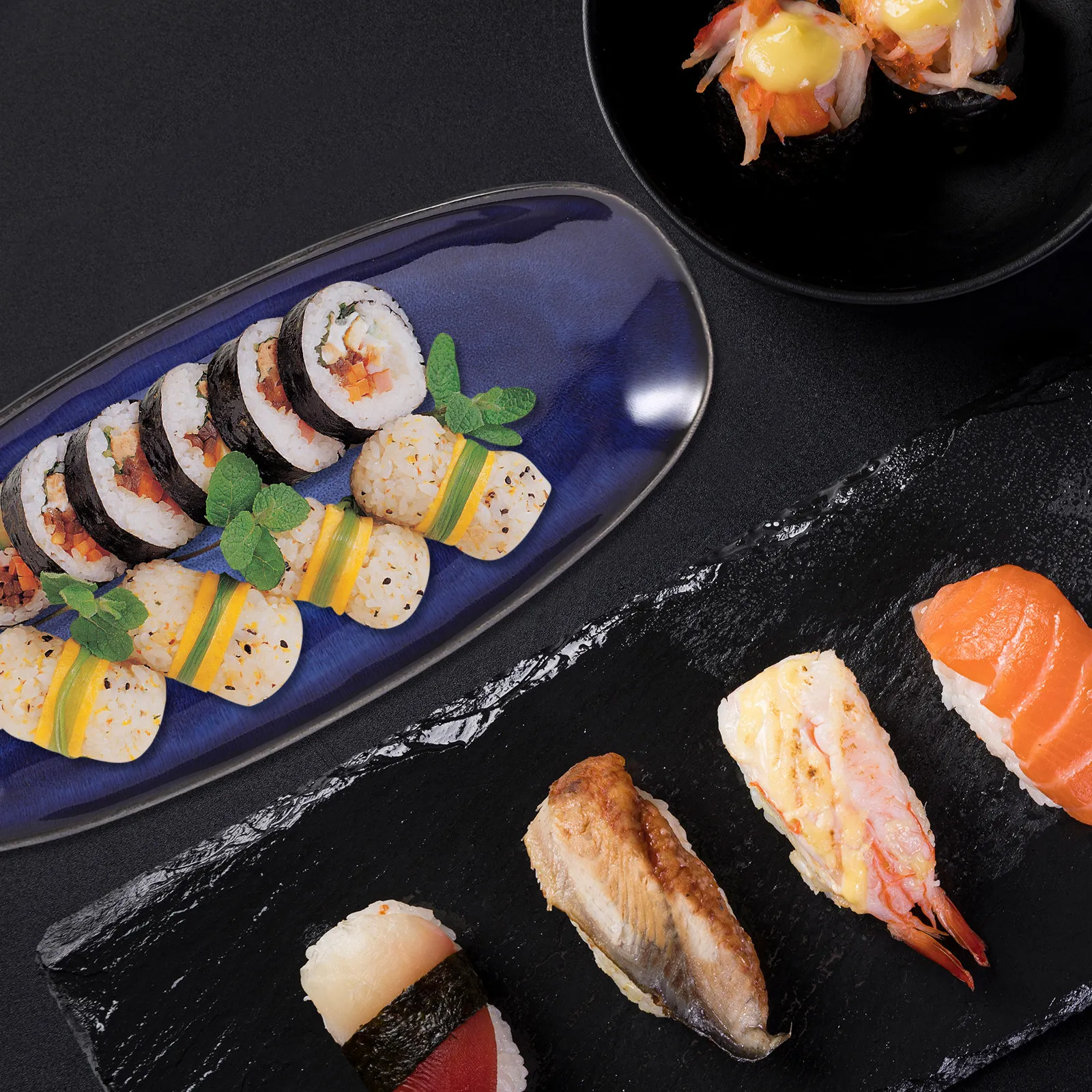 Ceramic Sushi Platter Blue Small Fish Shaped High Quality Serving Dish for Sushi Appetizers Fruit Dried Fruits Nuts Home