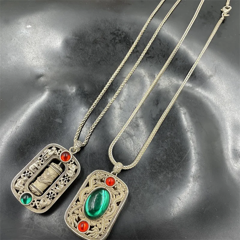 Old Collection Chinese Tibet Silverthe Eight Immortals Statue Amulet Necklace