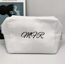 Personalized Monogram Makeup Bag, Custom Makeup Bag, Bride Toiletry Bag, Bridesmaid Gifts, Travel Toiletry Bag, Christmas Gift