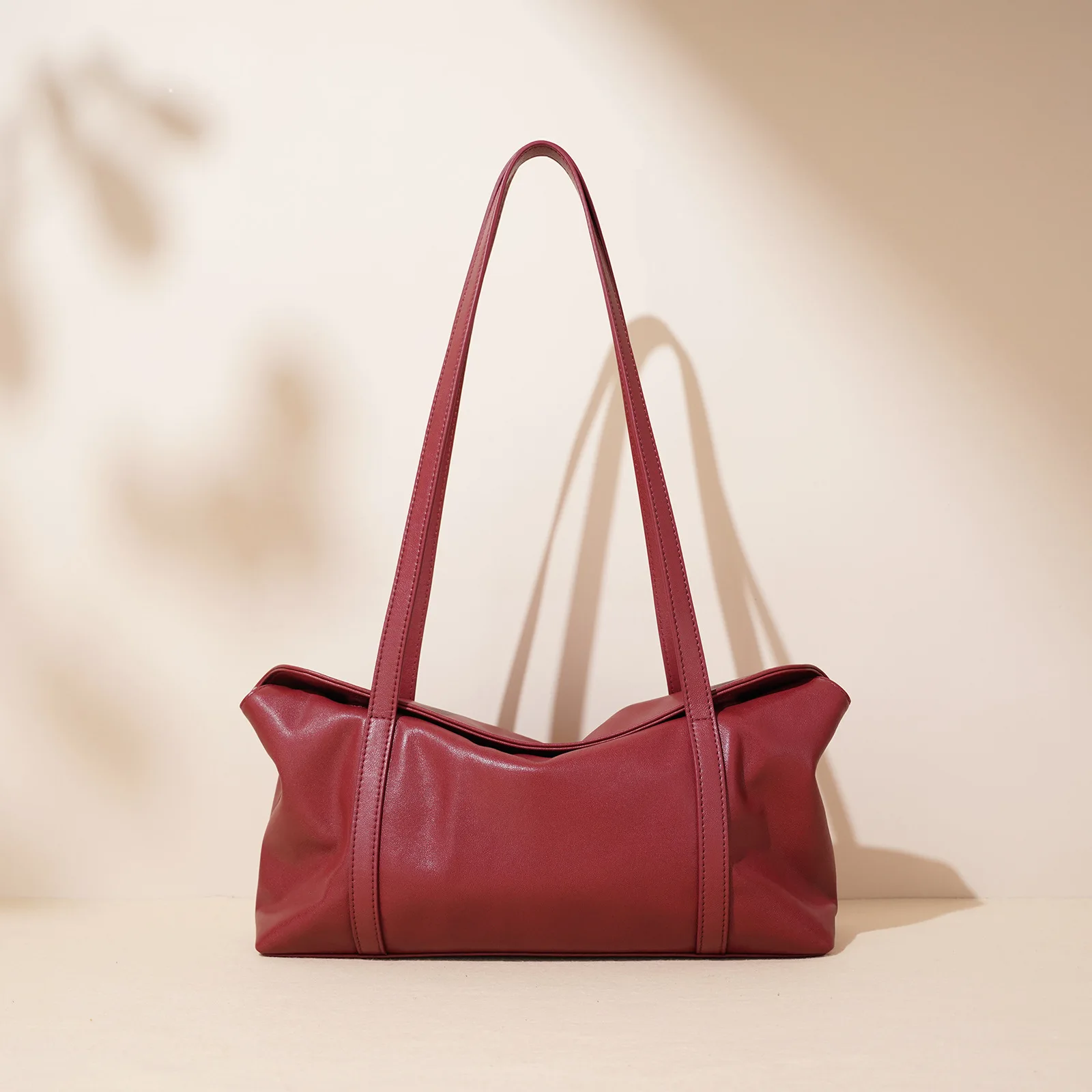 New Aidrani minimalist Christmas and New Year red handbag for women, niche Boston cowhide versatile large capacity pillow bag