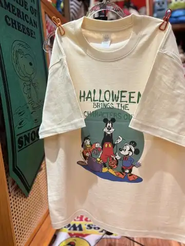 Cute Anime Vintage Hallowee Group Graphic T-Shirt Men Women Cream Color Casual Short Sleeve Tops Cartoon Pumpkin Print Tees