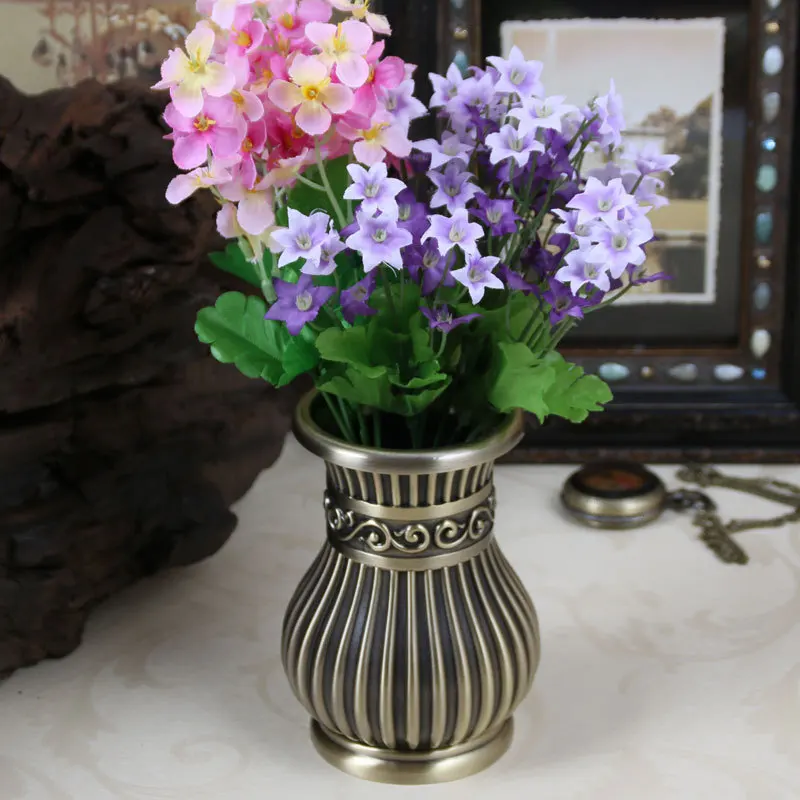 Metal Vase, Creative High-end Anti-fall Vase. European Retro Living Room Dining Room Vase Flower Arrangement Home Decoration
