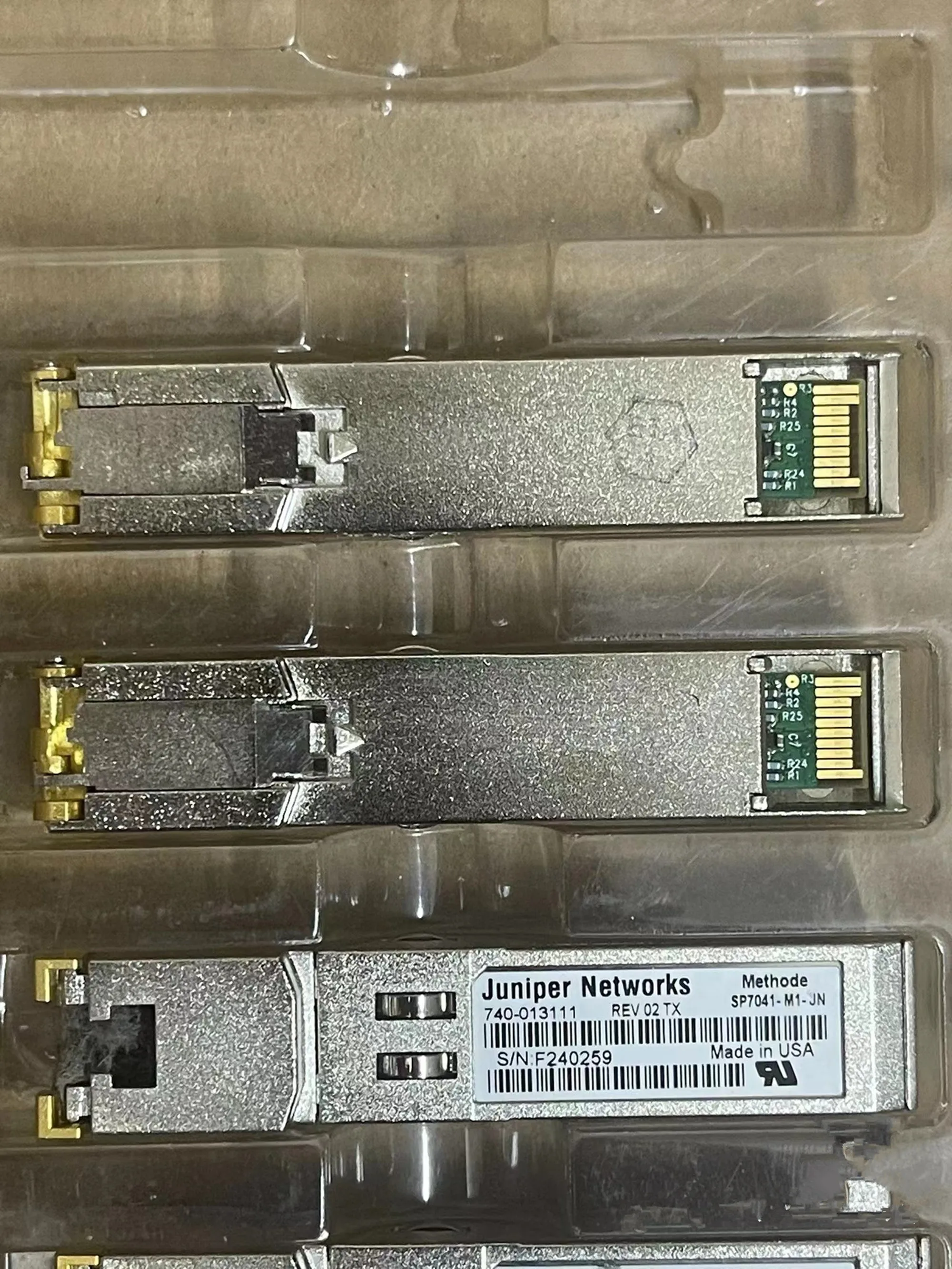 العرعر شبكات جيجابت إيثرنت 740-013111 SP7041-M1-JN REV 02 TX 1000Base-T 100 متر 1000Mbps RJ45 شبكة وحدة