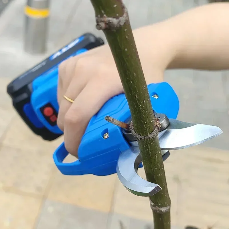 Garden Scissor Tree Grape Telescopic Electric Long Reach Shear 21v Pruning Pruner Hot sales