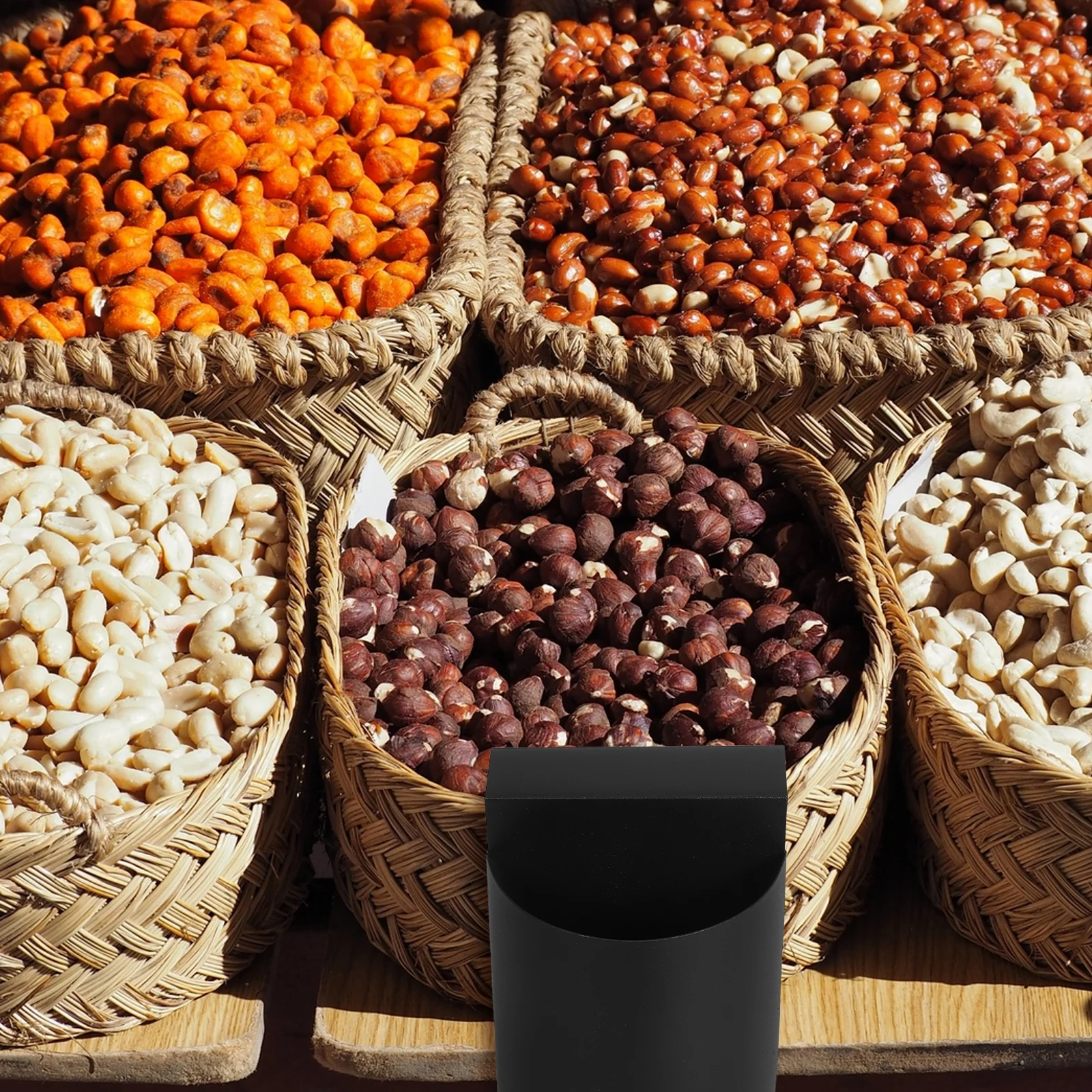 

Hanging Kitchen Storage Basket Organizer For Grain Shovel Supermarket Use Iron Material Space Saving Cabinet