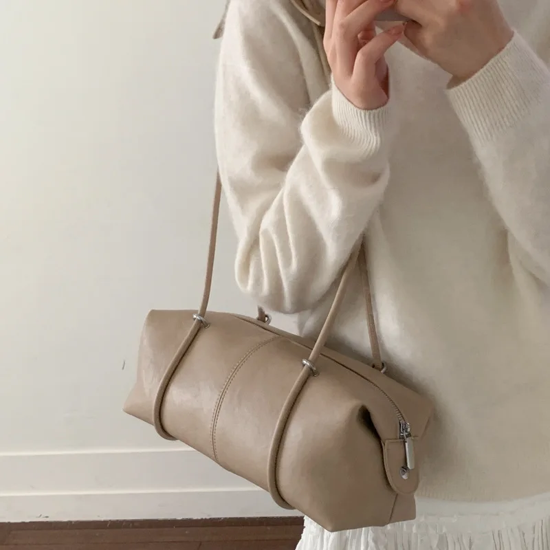 Y2K Women's Bag Large Capacity Boston Pillow Handbag Spicy Girl Fashion Motorcycle Shoulder Bags Vintage Large Capacity Tote Bag