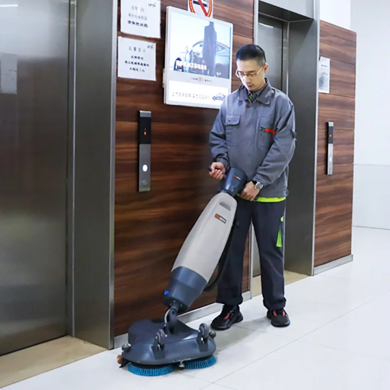 Automatic mopping machine, mopping machine, suction and tow integrated hand-push washing machine for commercial use