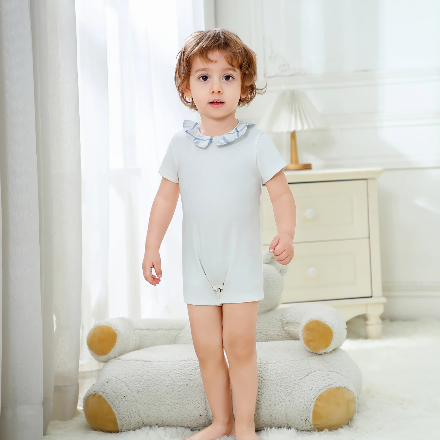 

Коллекция AP Baby SS26: хлопковый трикотажный комбинезон для девочек и мальчиков, совместимый со всеми коллекциями.